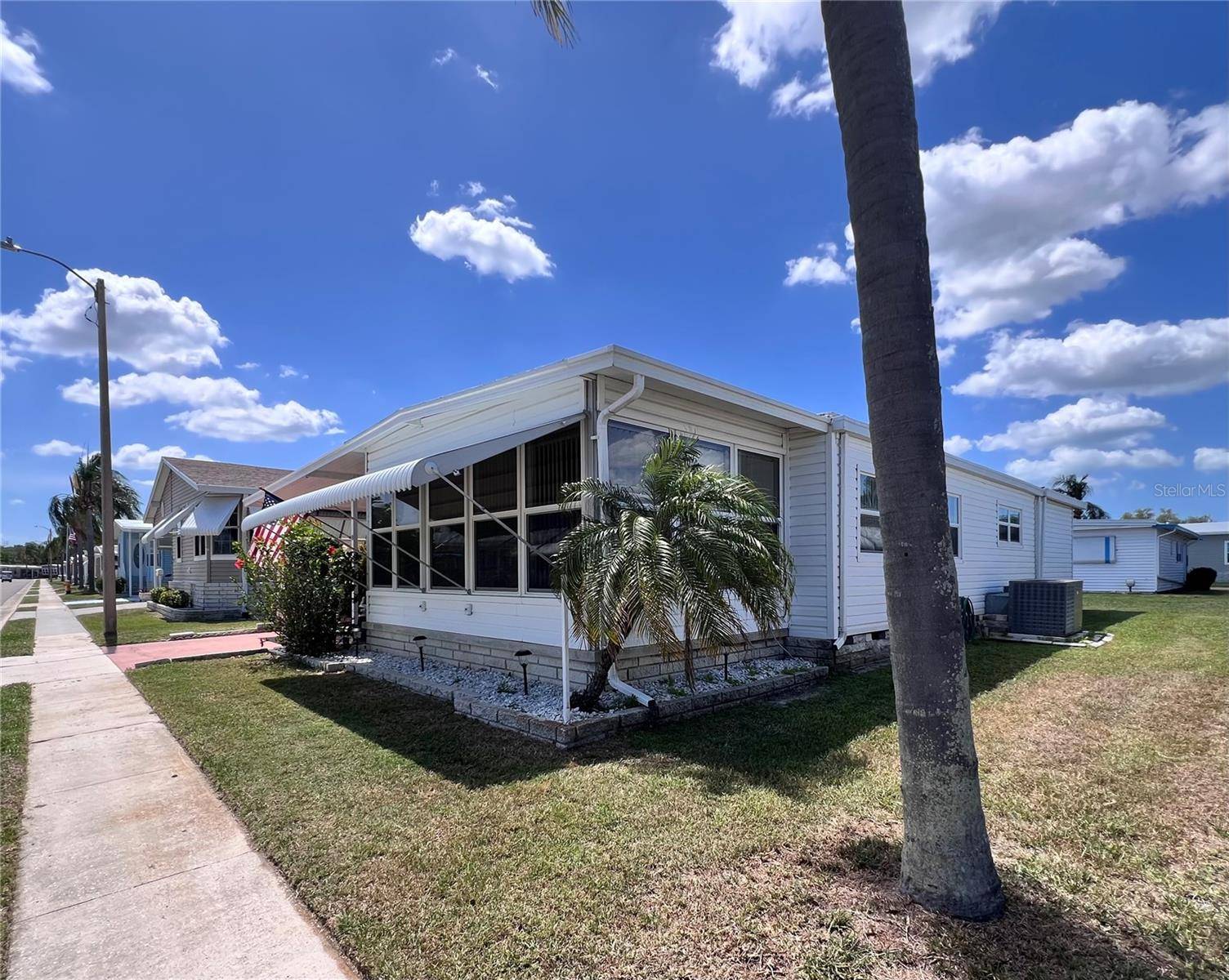 1100 BELCHER RD S #260, Largo, FL 33771