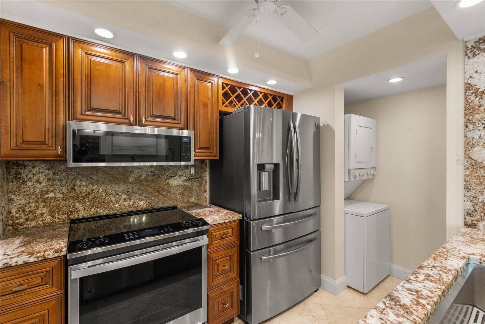 450 S GULFVIEW BLVD #802, Clearwater Beach, FL 33767