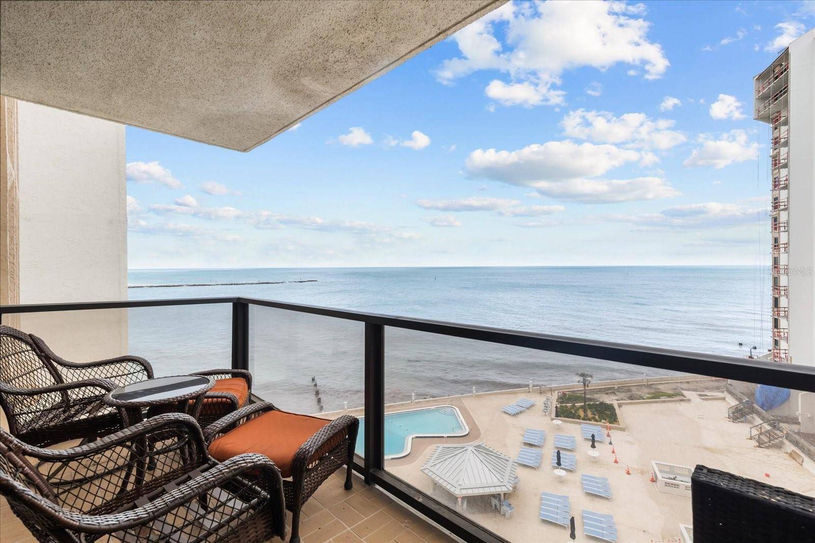 450 S GULFVIEW BLVD #802, Clearwater Beach, FL 33767