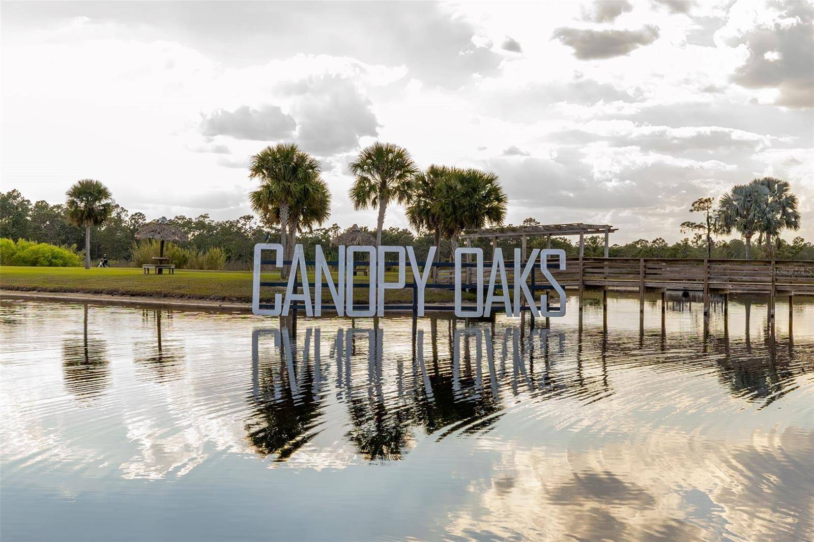 94 CEDAR CIR E, Lake Wales, FL 33898