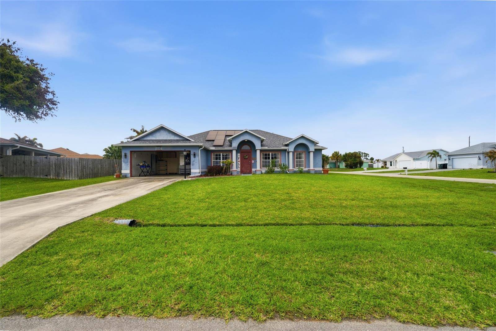 2701 SW PALACE AVE, Port St Lucie, FL 34987