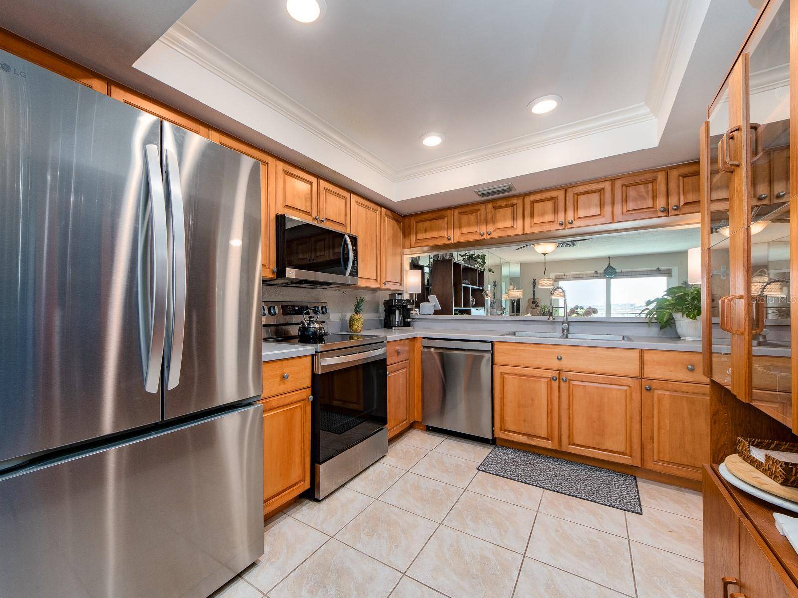 610 ISLAND WAY #407, Clearwater Beach, FL 33767