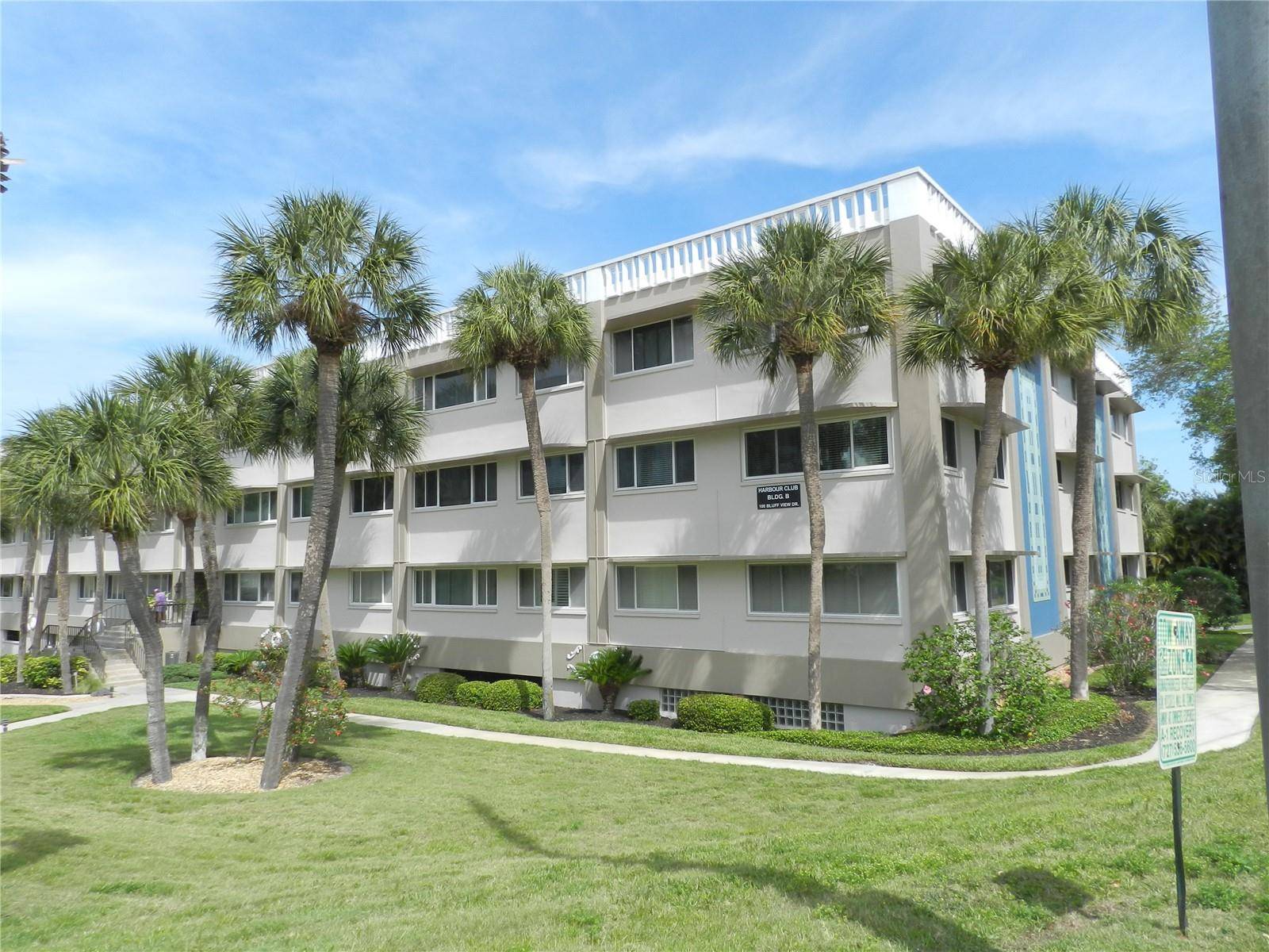 Address not disclosed, Belleair Bluffs, FL 33770