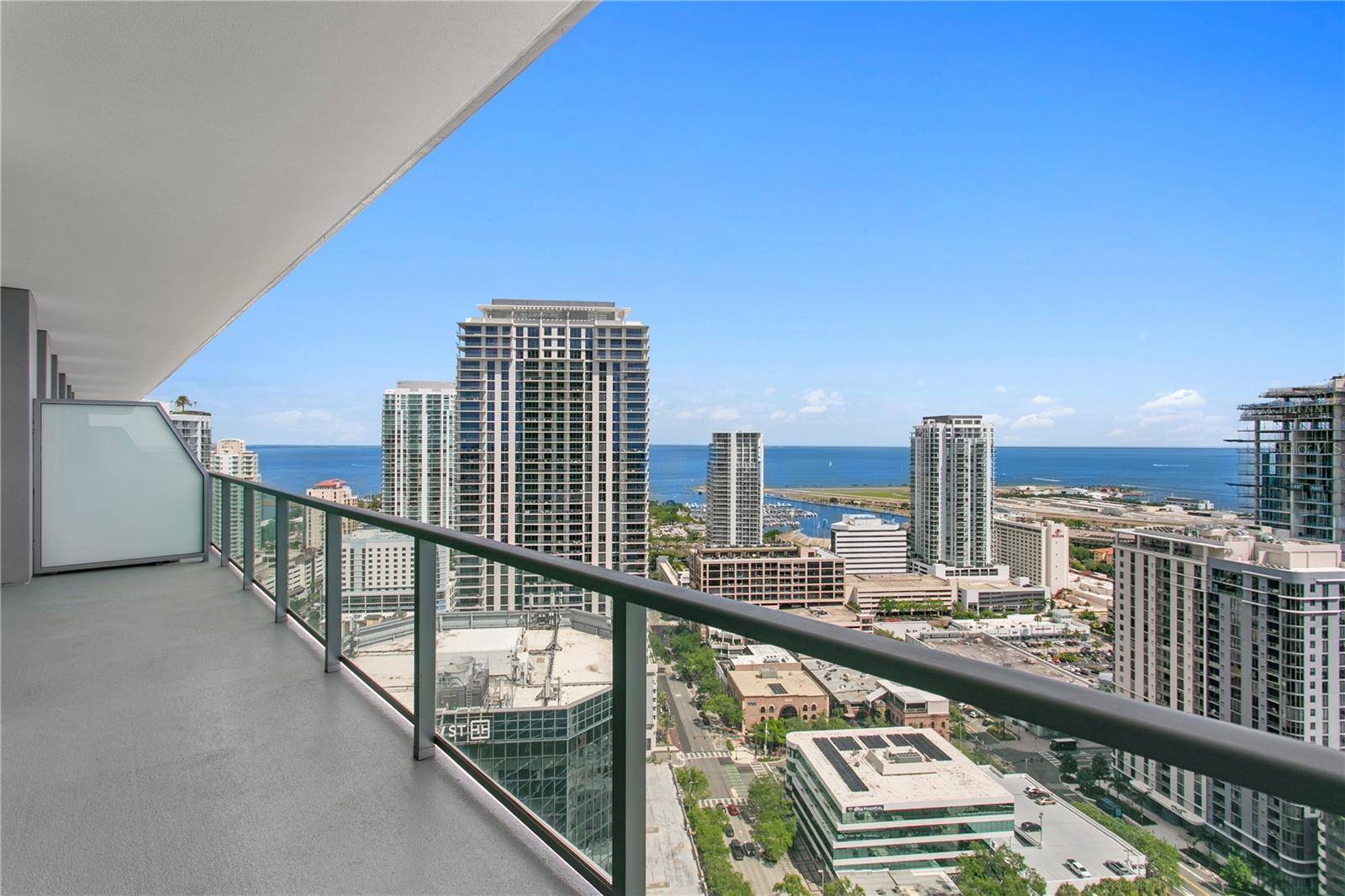 400 CENTRAL AVE #3005, St Petersburg, FL 33701