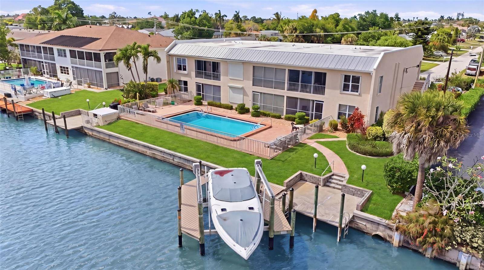 912 SE 46TH ST #201, Cape Coral, FL 33904
