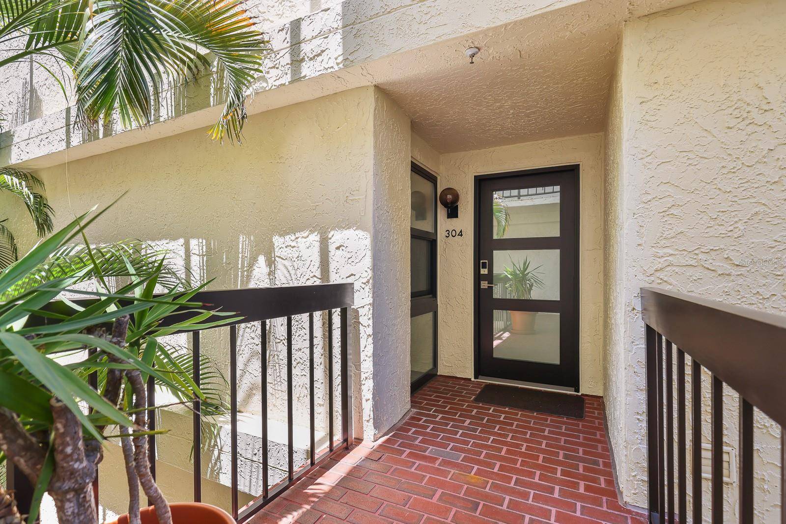 1935 GULF OF MEXICO DR #G7-304, Longboat Key, FL 34228
