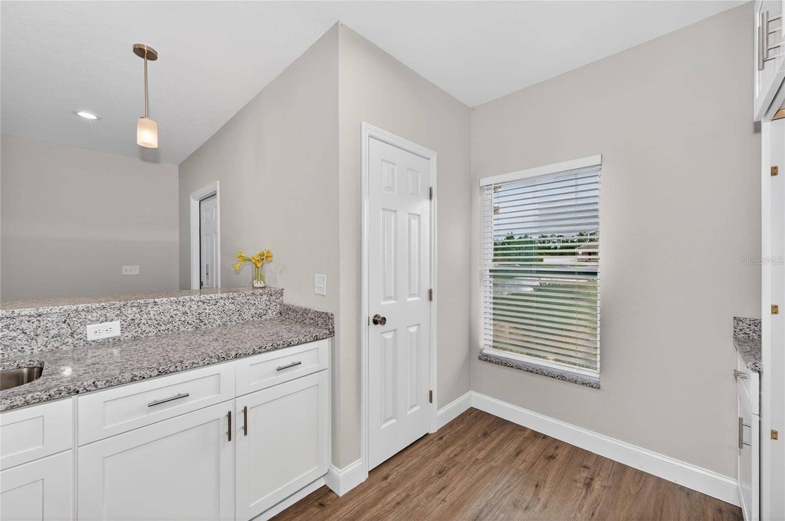 2581 POINCIANA DR, Indian Lake Estates, FL 33855