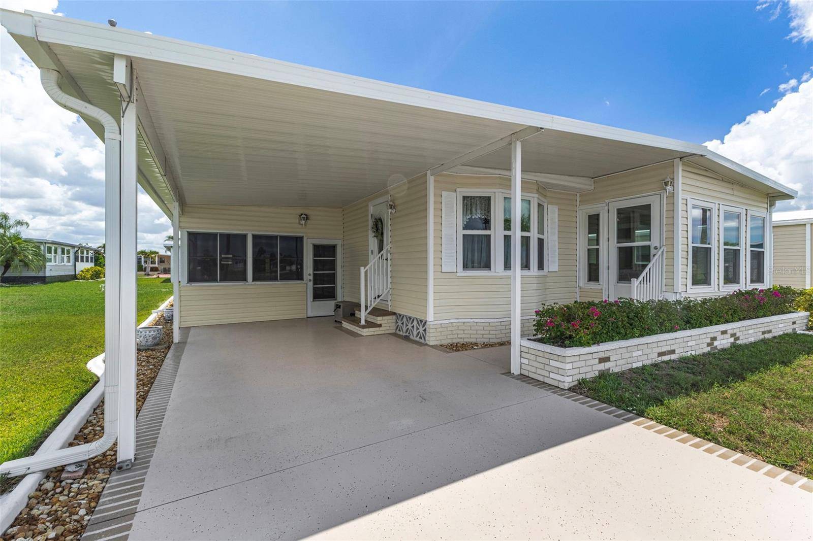 716 SANCHEZ CIR, North Port, FL 34287