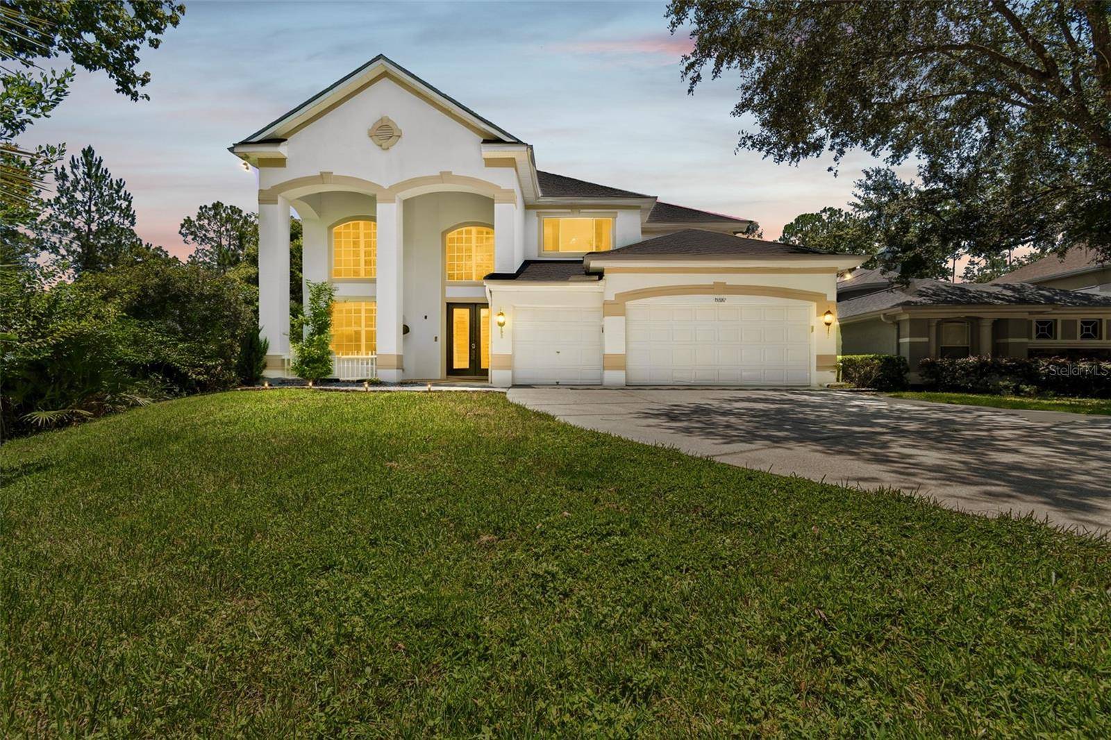 10102 DEERCLIFF DR, Tampa, FL 33647