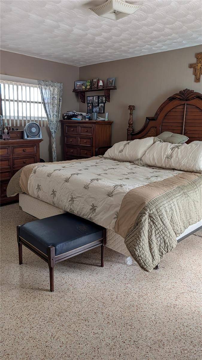 Address not disclosed, Winter Haven, FL 33881
