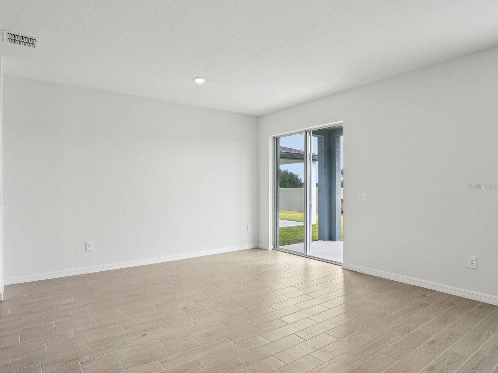128 OUTBACK HIDEAWAY AVE, Nokomis, FL 34275