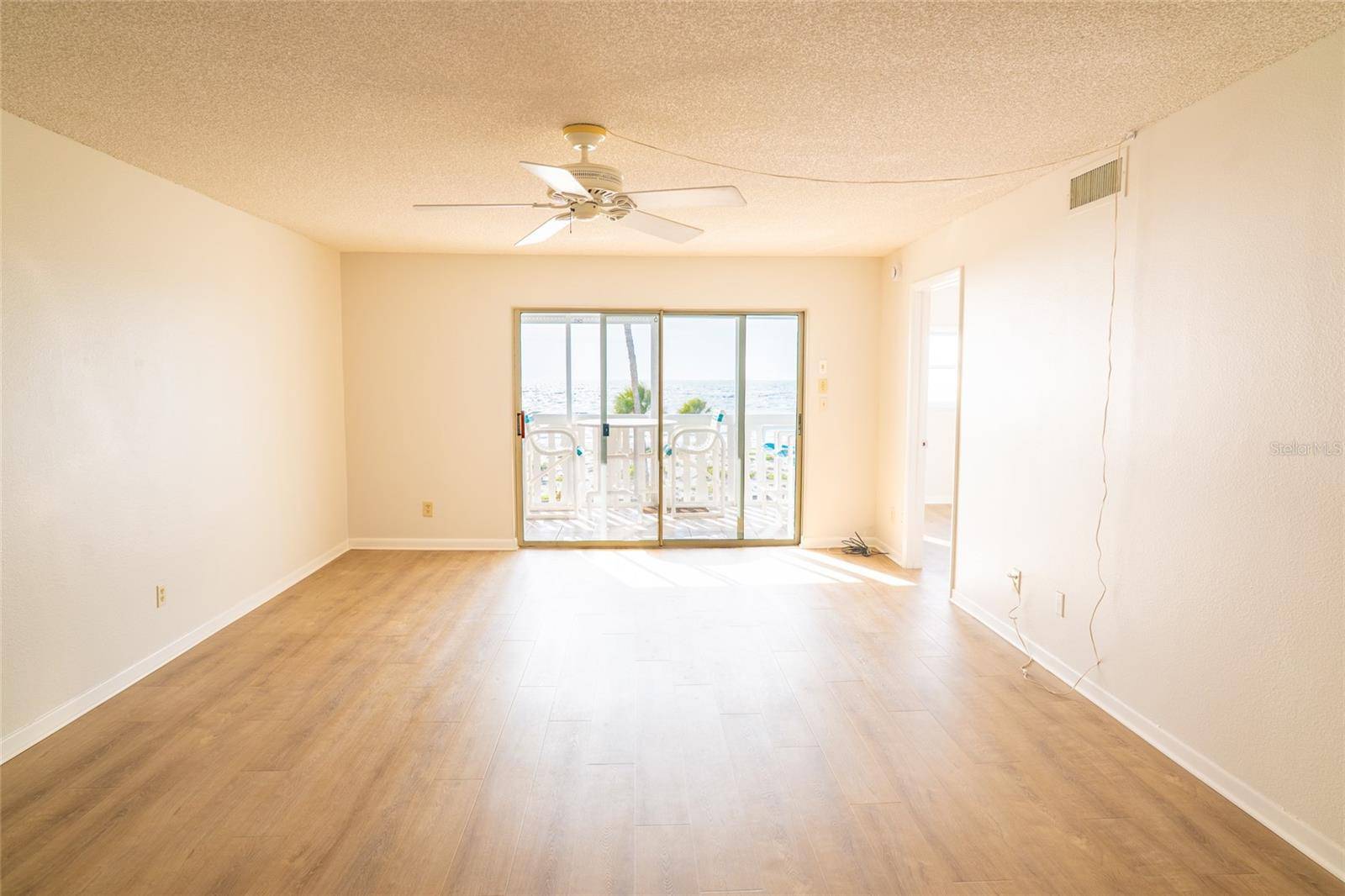 403 GULF WAY #304, St Pete Beach, FL 33706