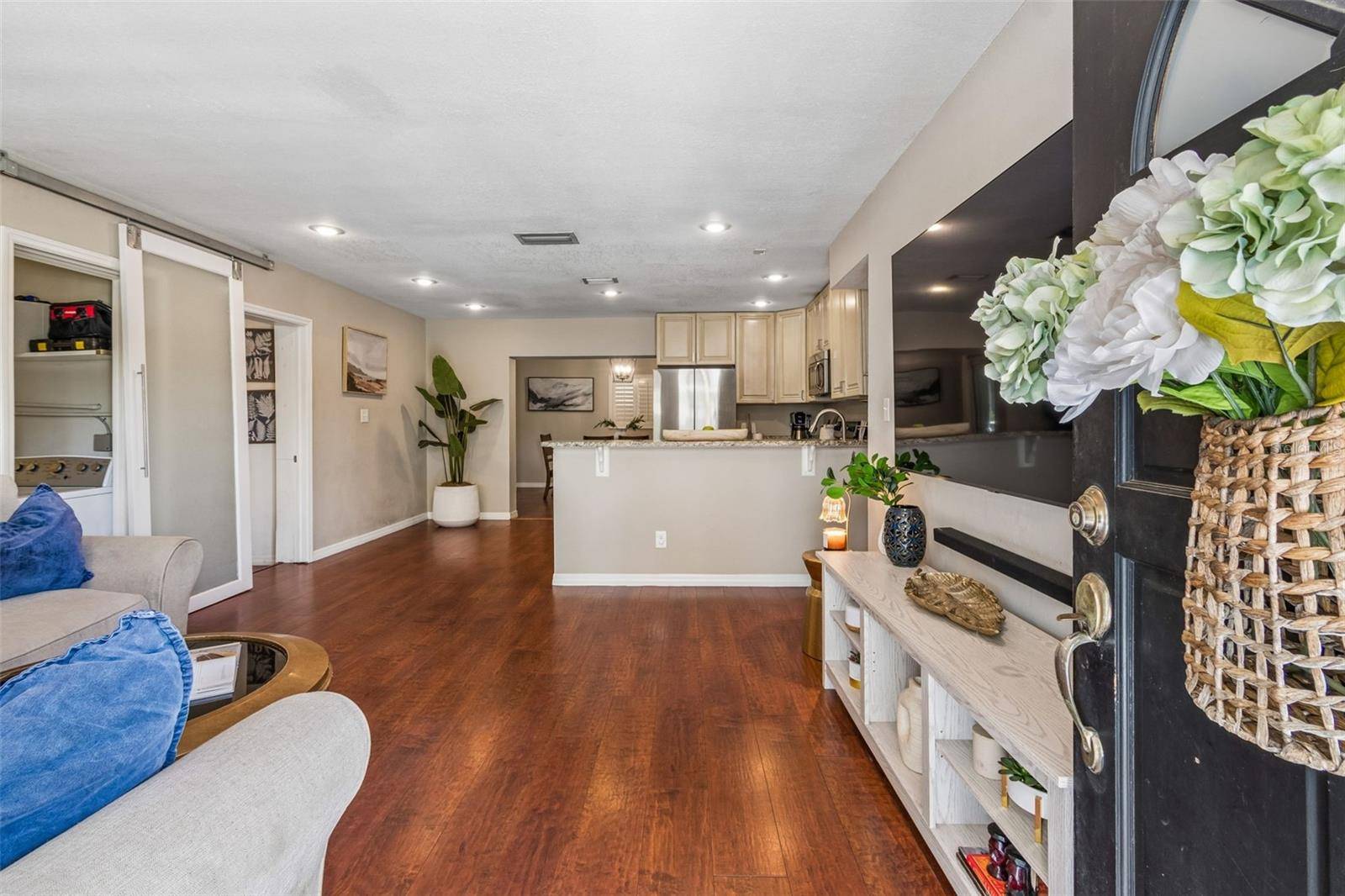 11307 N BOULEVARD, Tampa, FL 33612