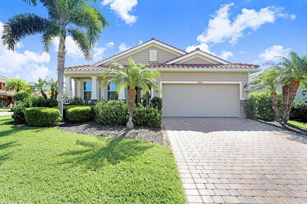2807 ORIOLE DR, Sarasota, FL 34243