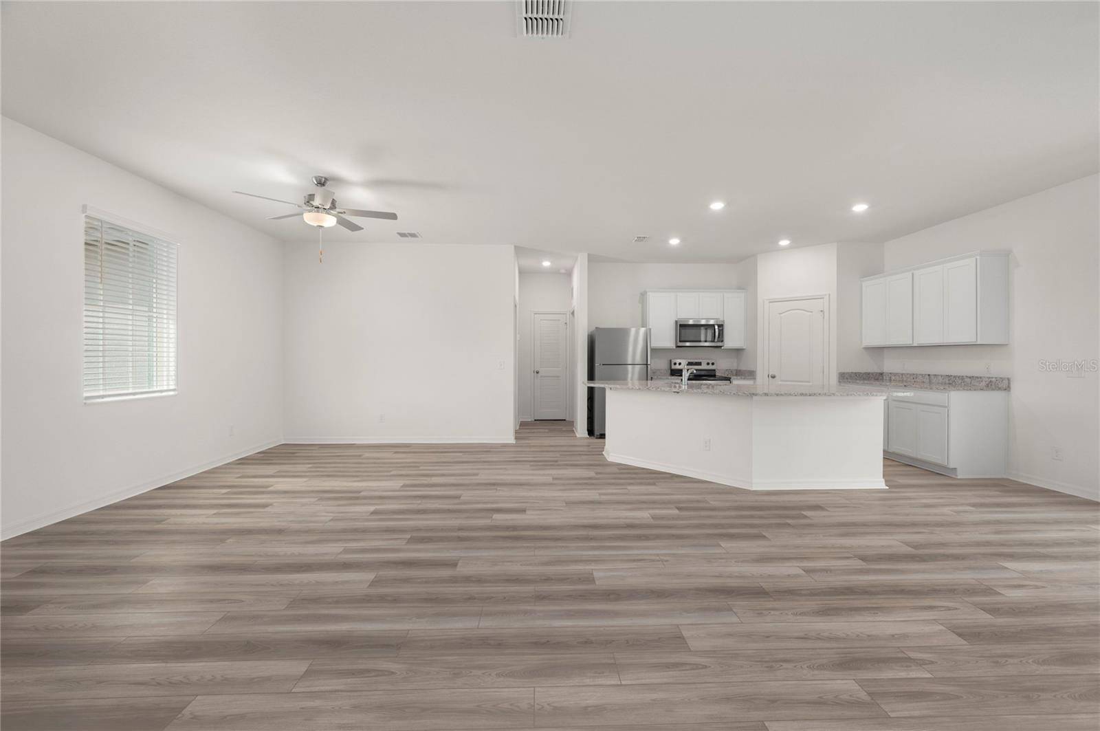404 MANITOBA LN, Poinciana, FL 34759