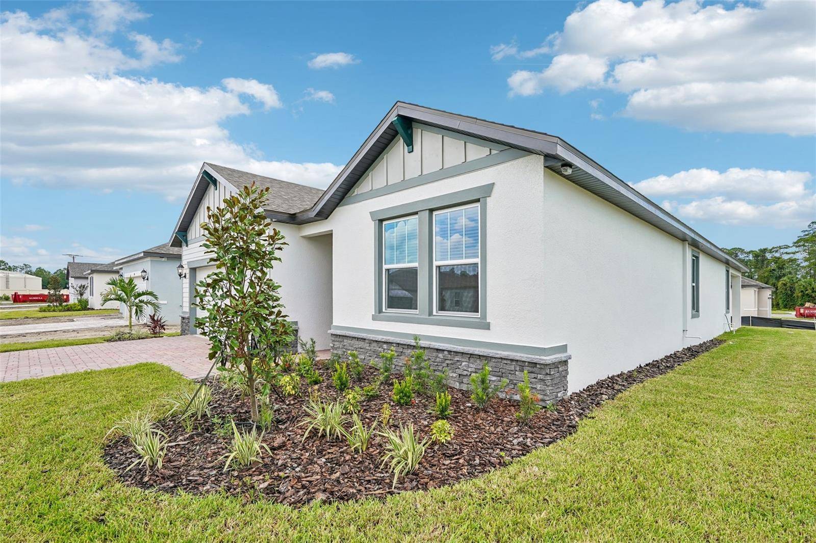384 BIRKDALE DR, Daytona Beach, FL 32124