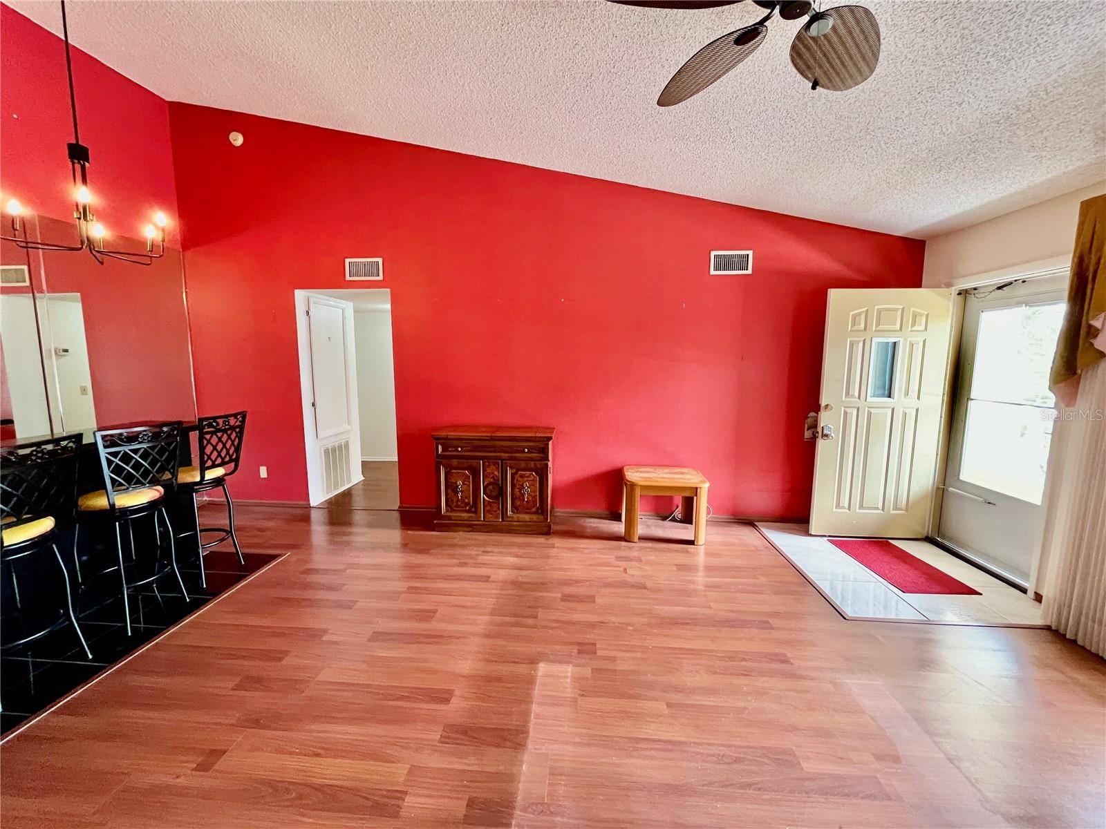2220 SPANISH DR #54, Clearwater, FL 33763