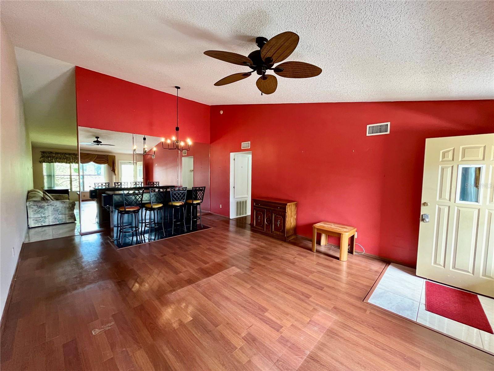 2220 SPANISH DR #54, Clearwater, FL 33763