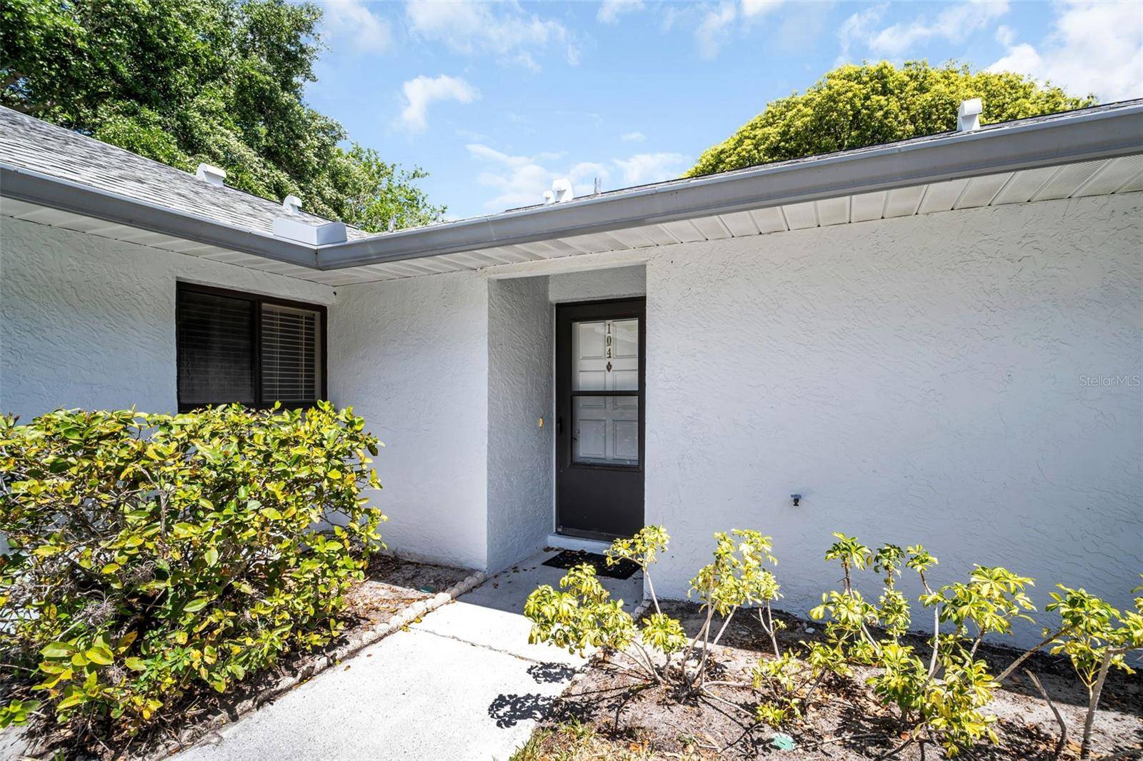 2765 COUNTRYSIDE BLVD #104, Clearwater, FL 33761