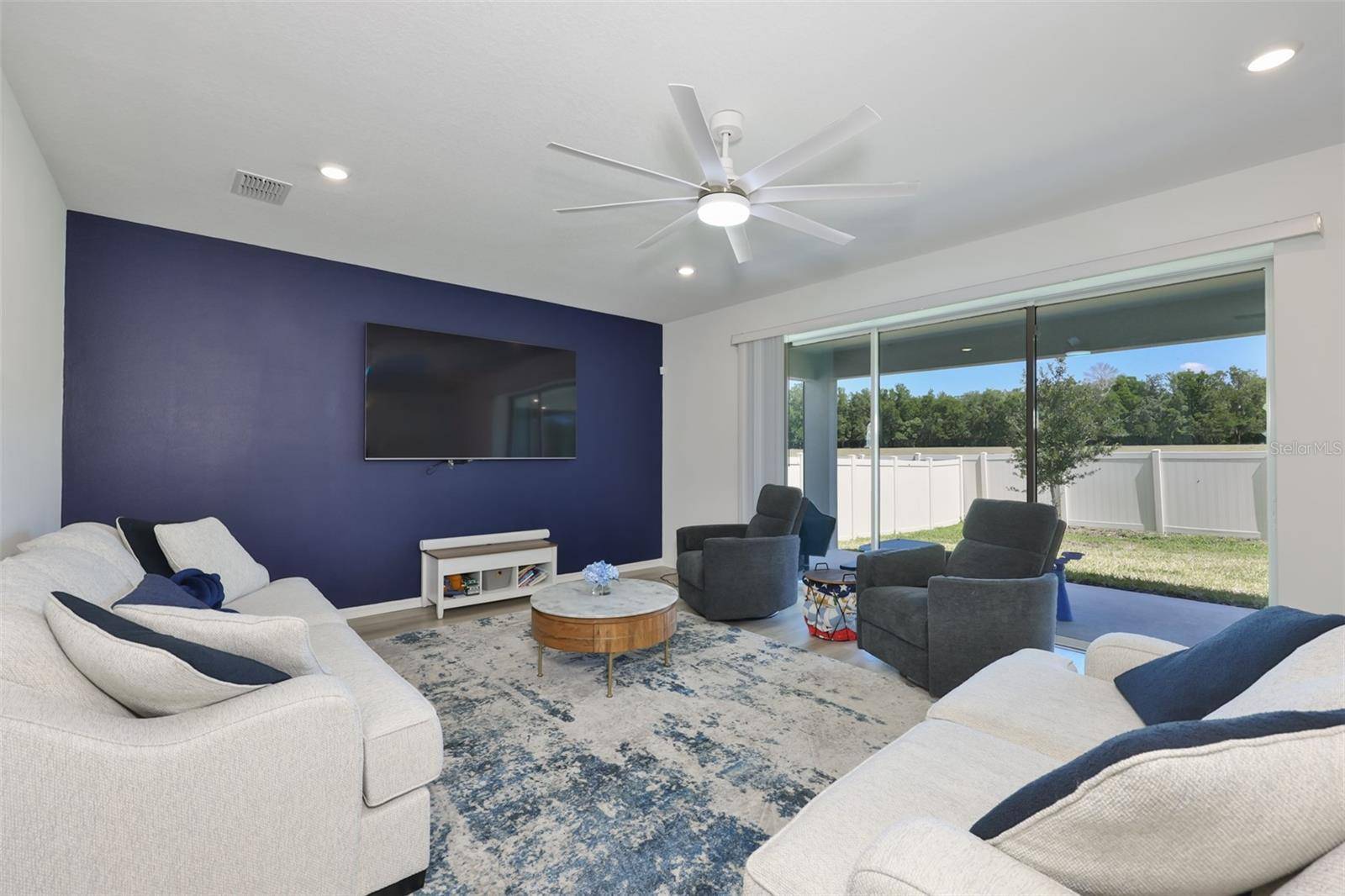 3070 FOREST MEADOW AVE, Valrico, FL 33594