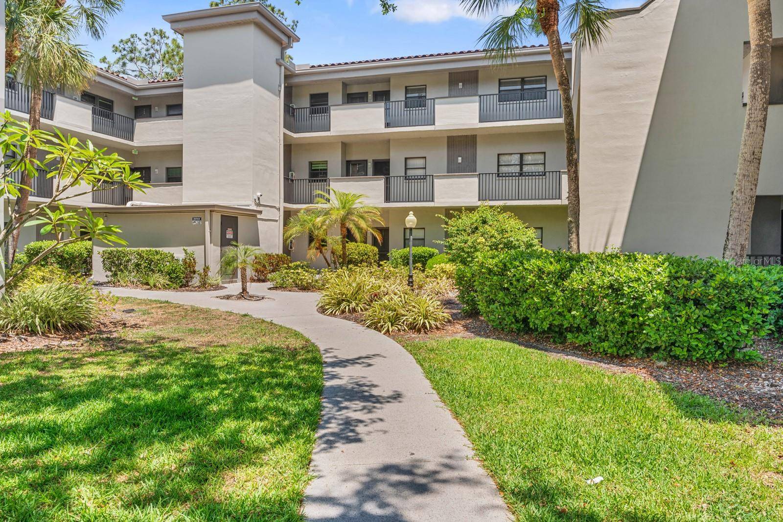 2650 COUNTRYSIDE BLVD #B307, Clearwater, FL 33761