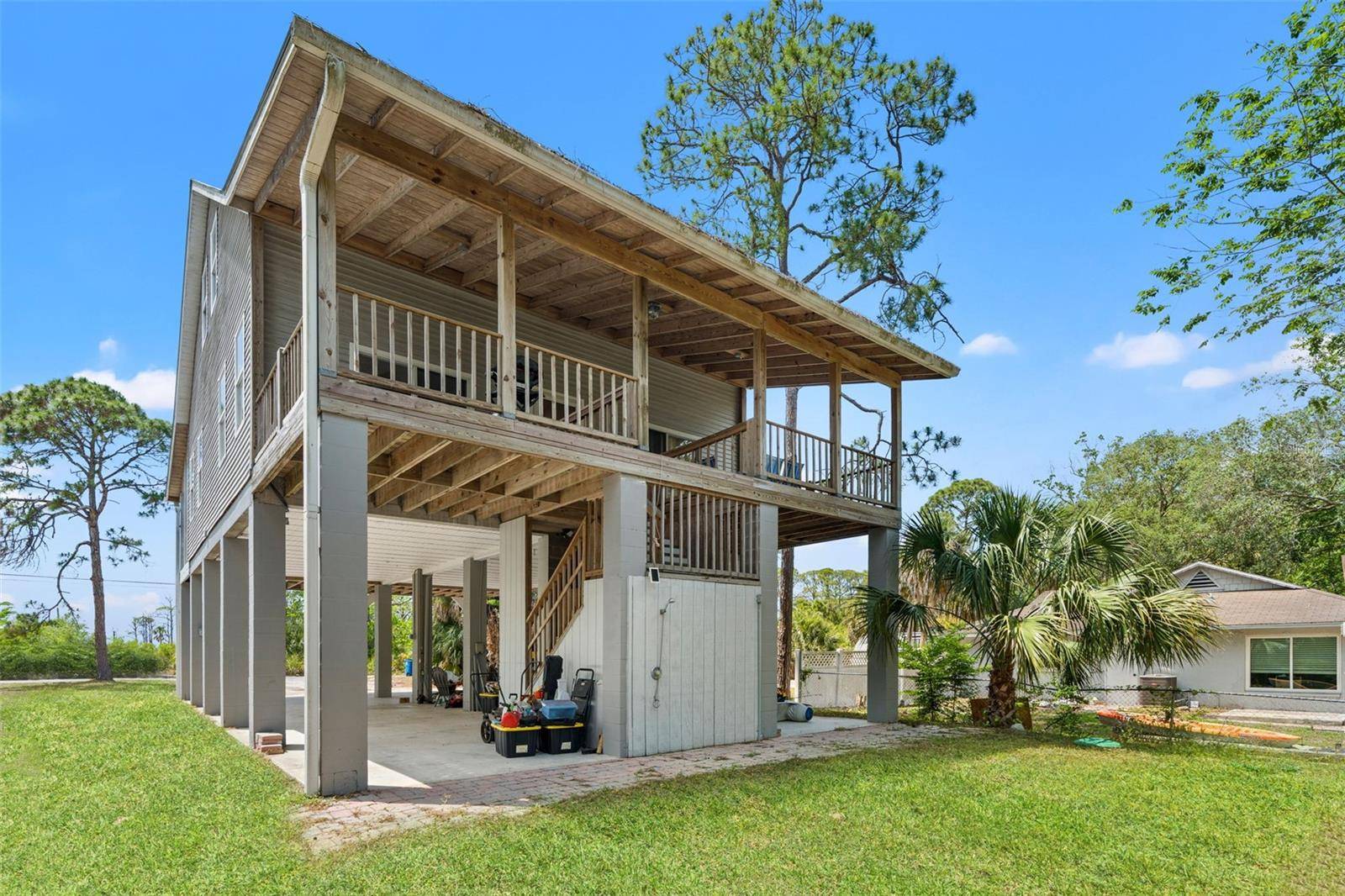 1566 INDIAN BAY RD, Spring Hill, FL 34607