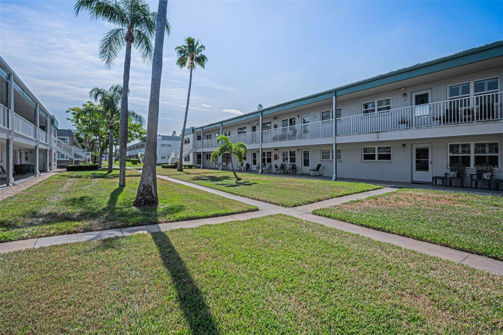 5216 81ST ST N #5, St Petersburg, FL 33709