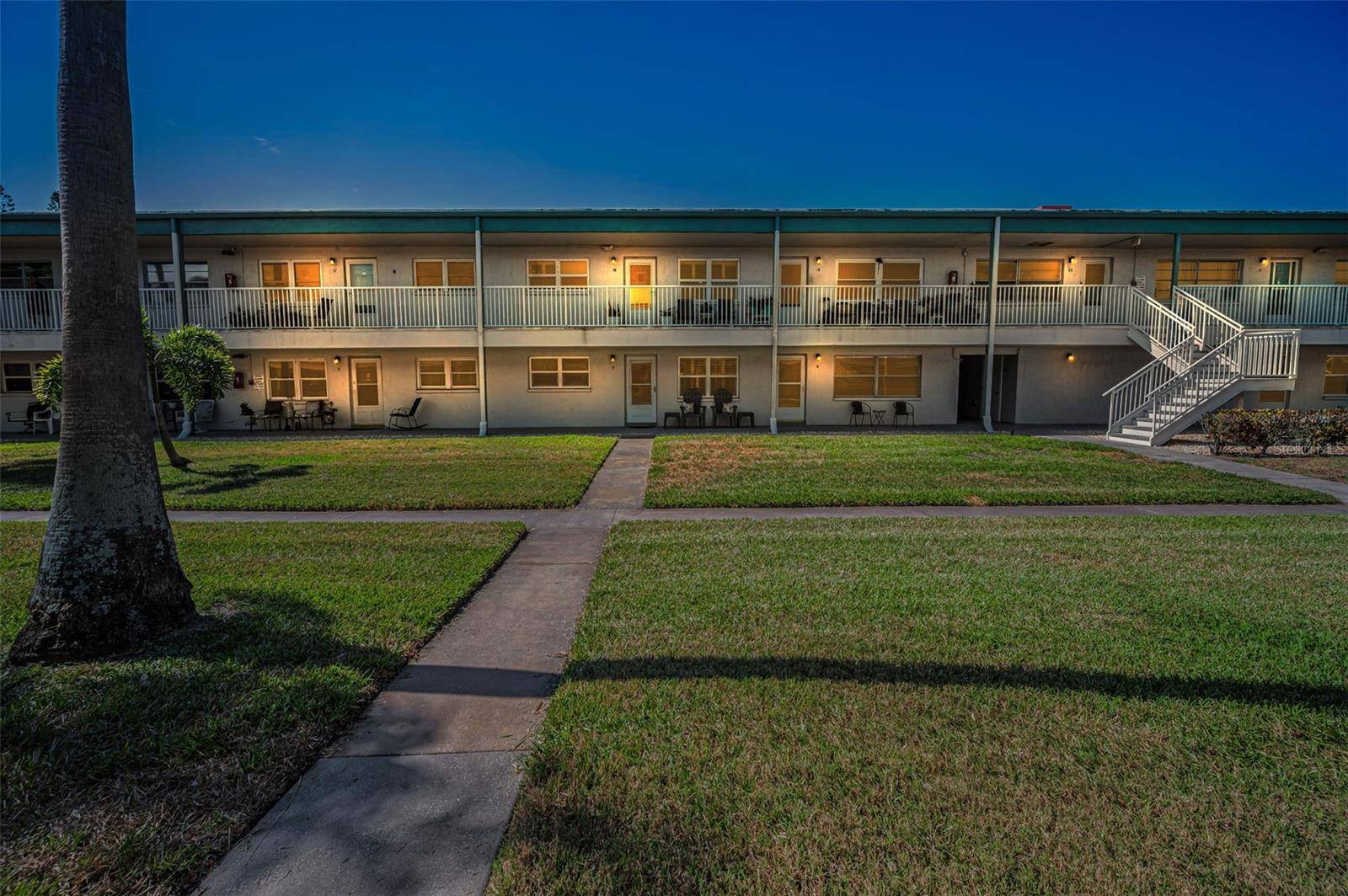 5216 81ST ST N #5, St Petersburg, FL 33709