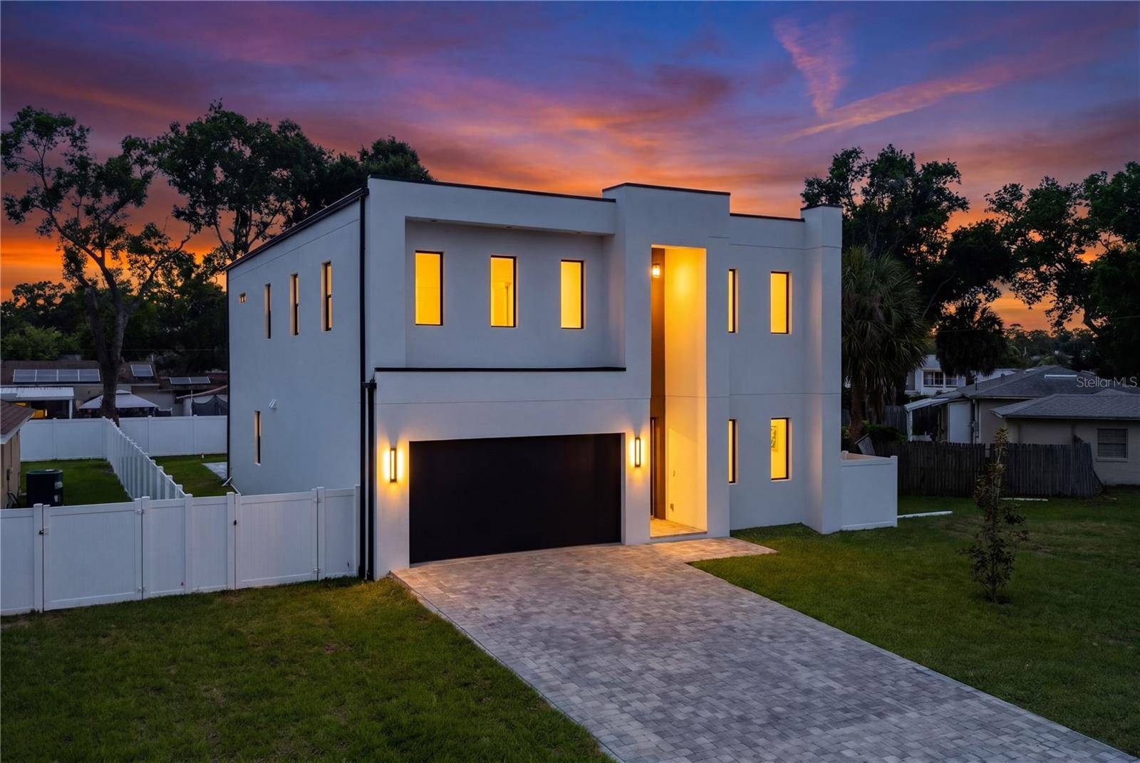 2308 1/2 N ELCOE DR, Tampa, FL 33603