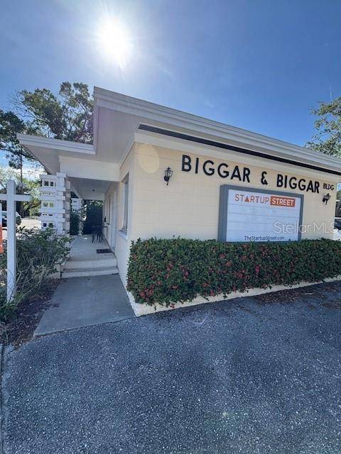 3022 W SWANN AVE, Tampa, FL 33609