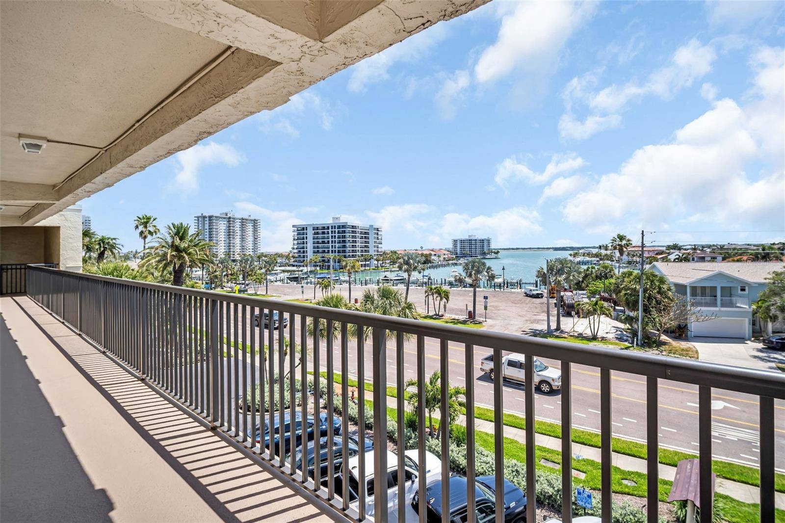3500 GULF BLVD #407B, Belleair Beach, FL 33786