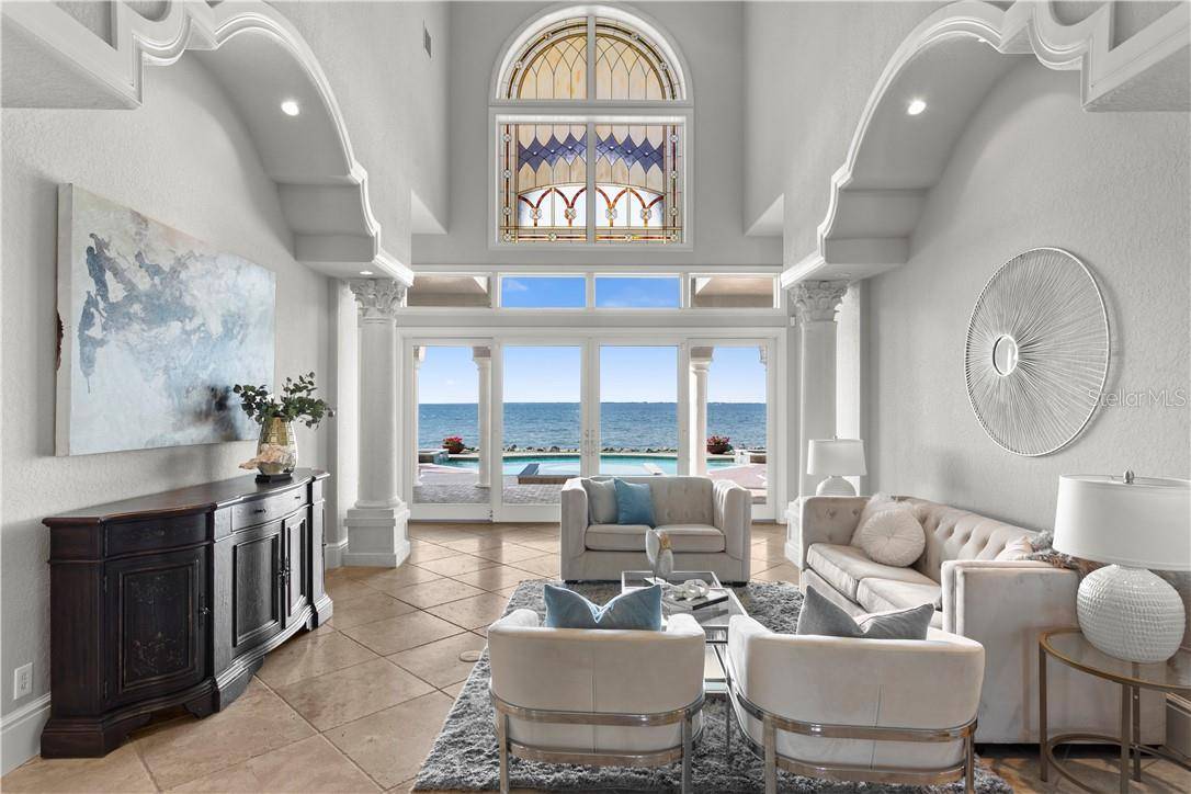 6308 MARBELLA BLVD, Apollo Beach, FL 33572