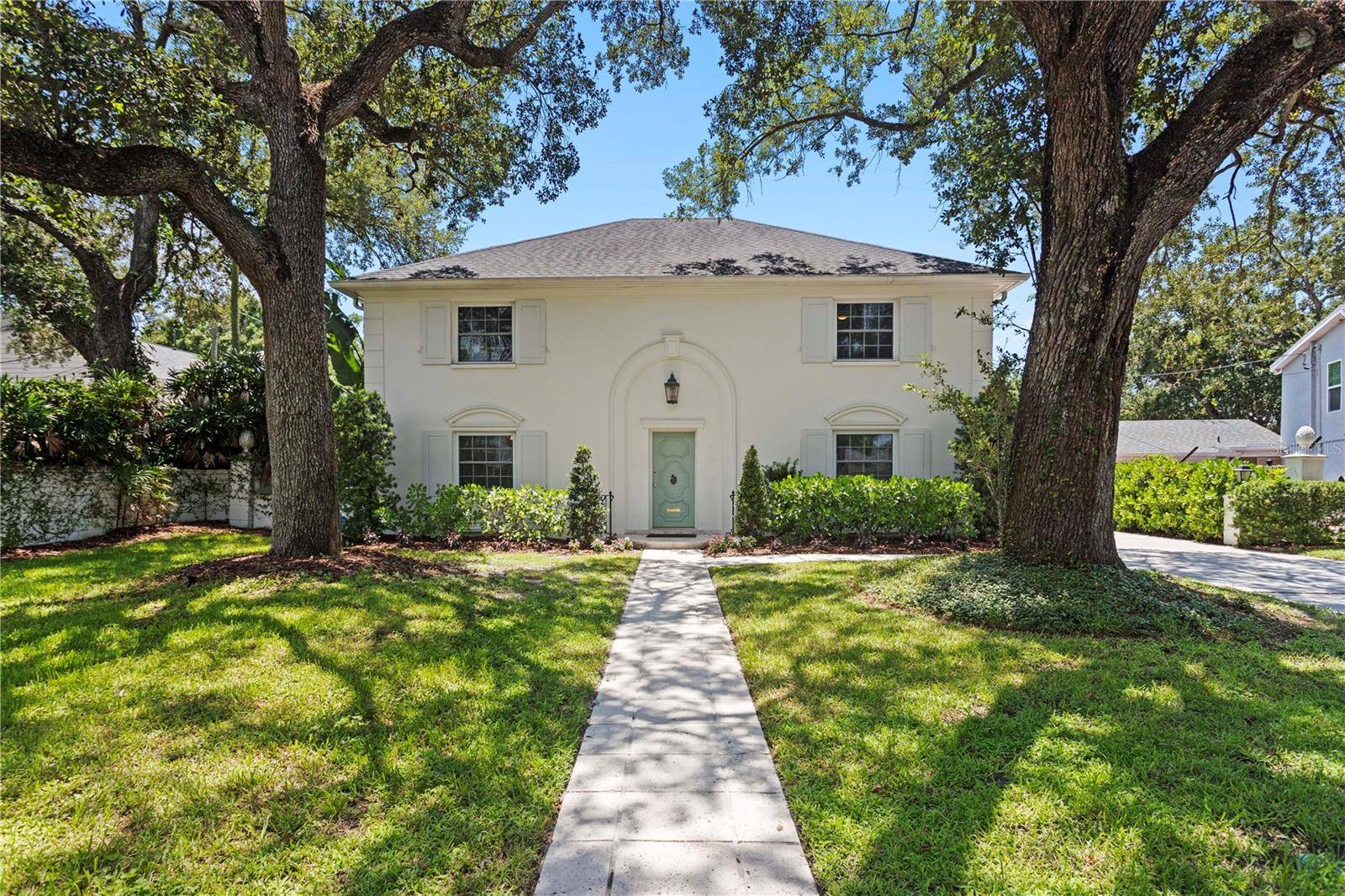 4704 W BROOKWOOD DR, Tampa, FL 33629