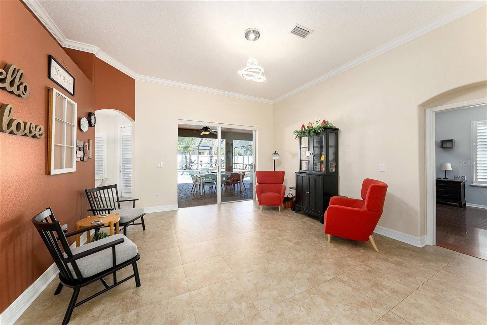 19328 AUTUMN WOODS AVE, Tampa, FL 33647
