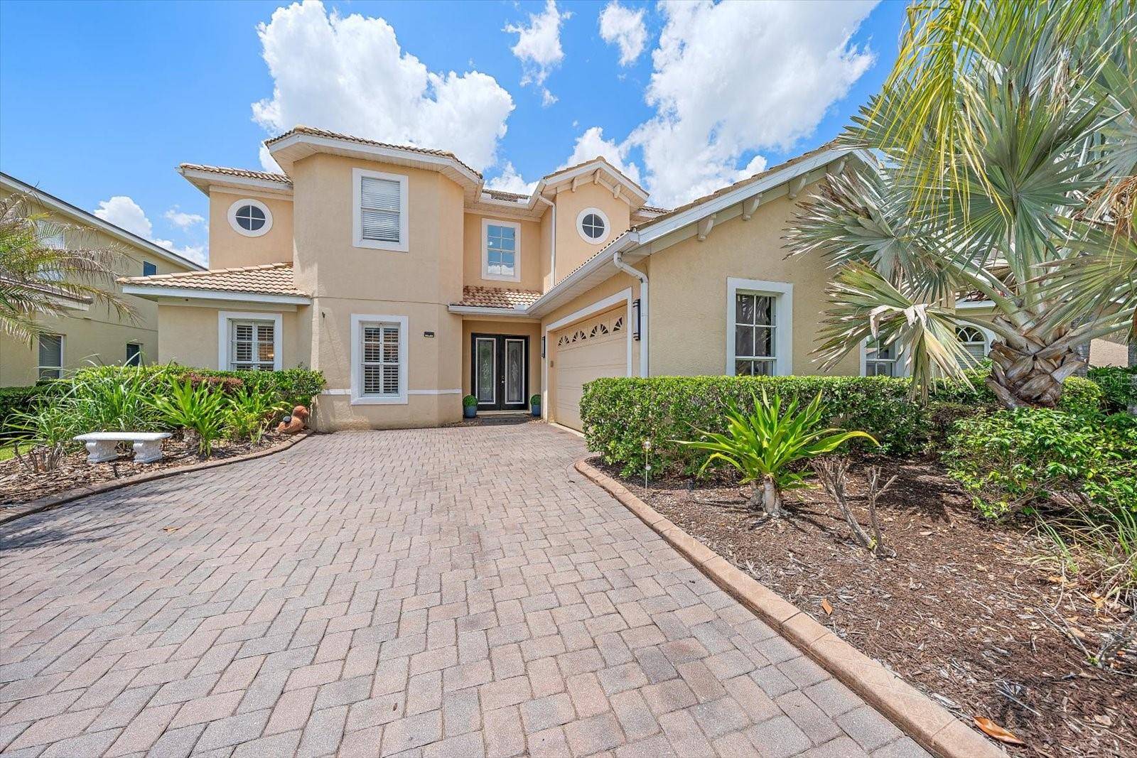 18046 COZUMEL ISLE DR, Tampa, FL 33647