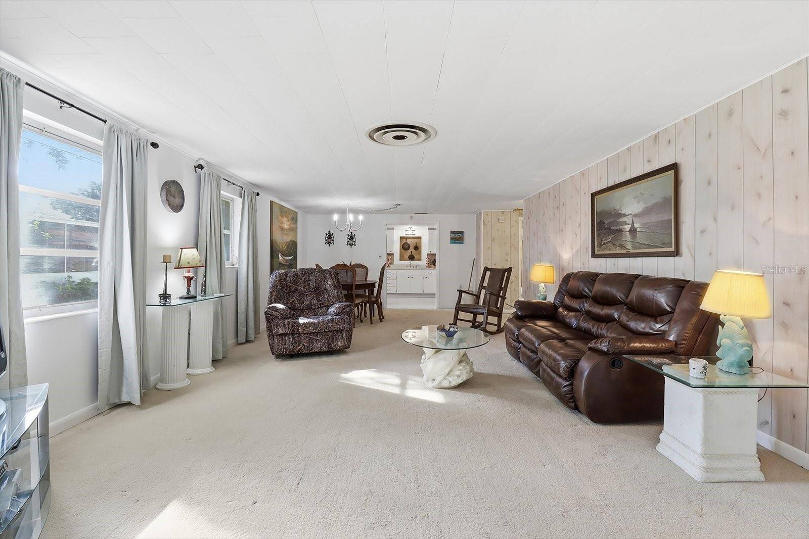 11641 E SALMON DR, Floral City, FL 34436