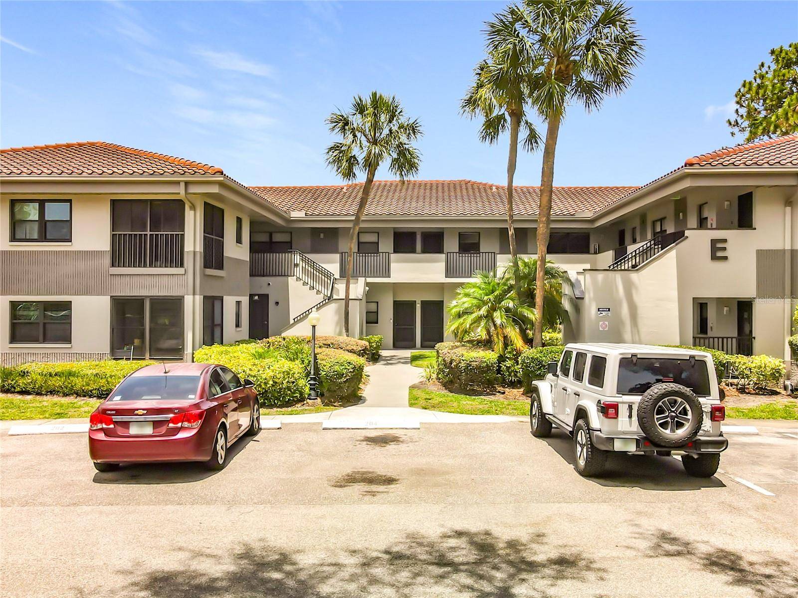 2650 COUNTRYSIDE BLVD #E103, Clearwater, FL 33761