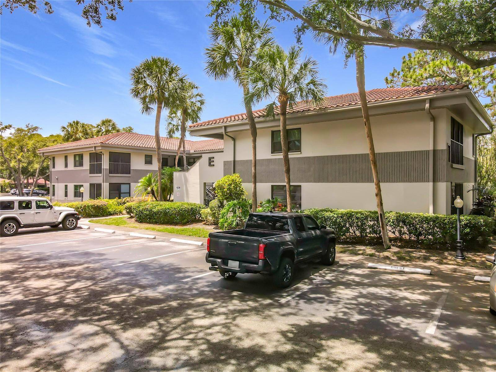 2650 COUNTRYSIDE BLVD #E103, Clearwater, FL 33761