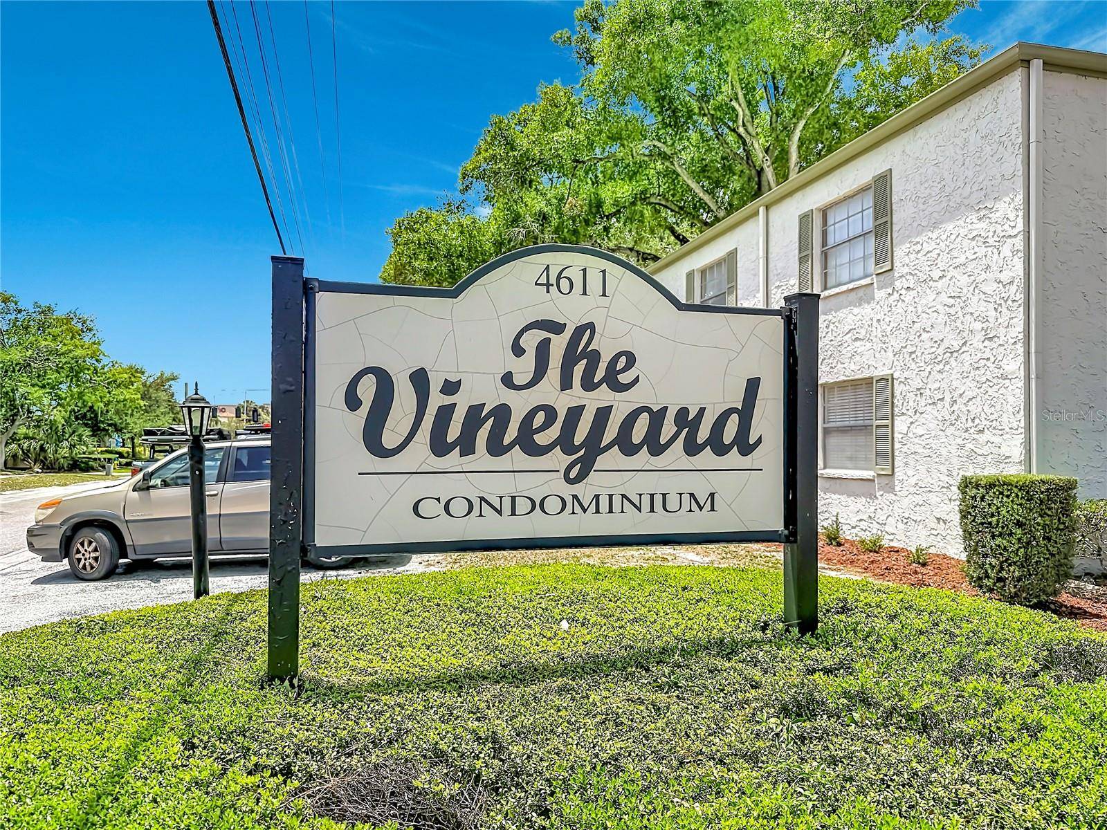 4611 W NORTH B ST #240, Tampa, FL 33609