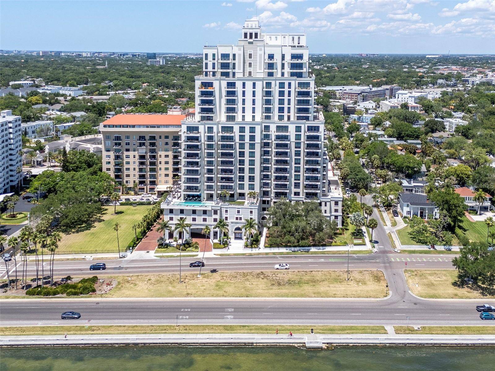 2103 BAYSHORE BLVD #602, Tampa, FL 33606