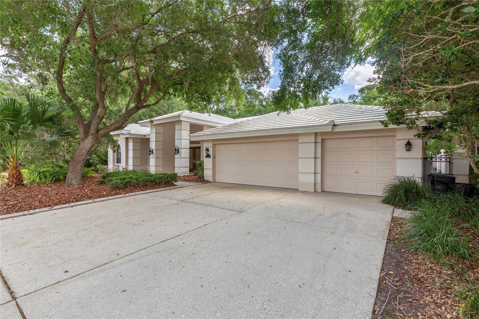 50 KELLEYS TRL, Oldsmar, FL 34677