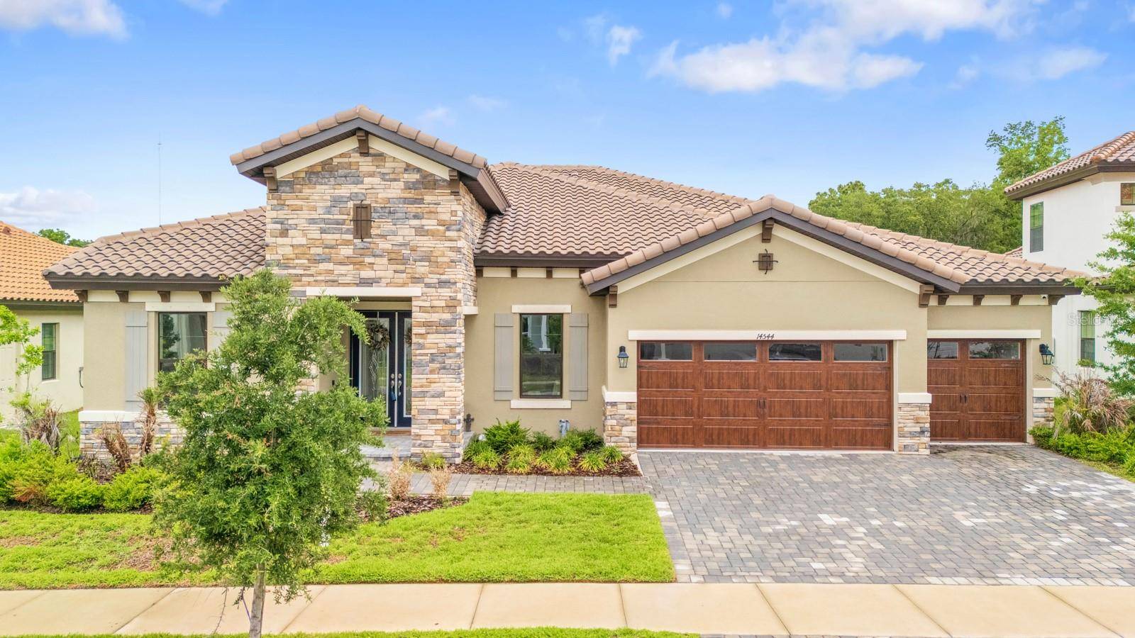 14544 SWISS BRIDGE DR, Lithia, FL 33547