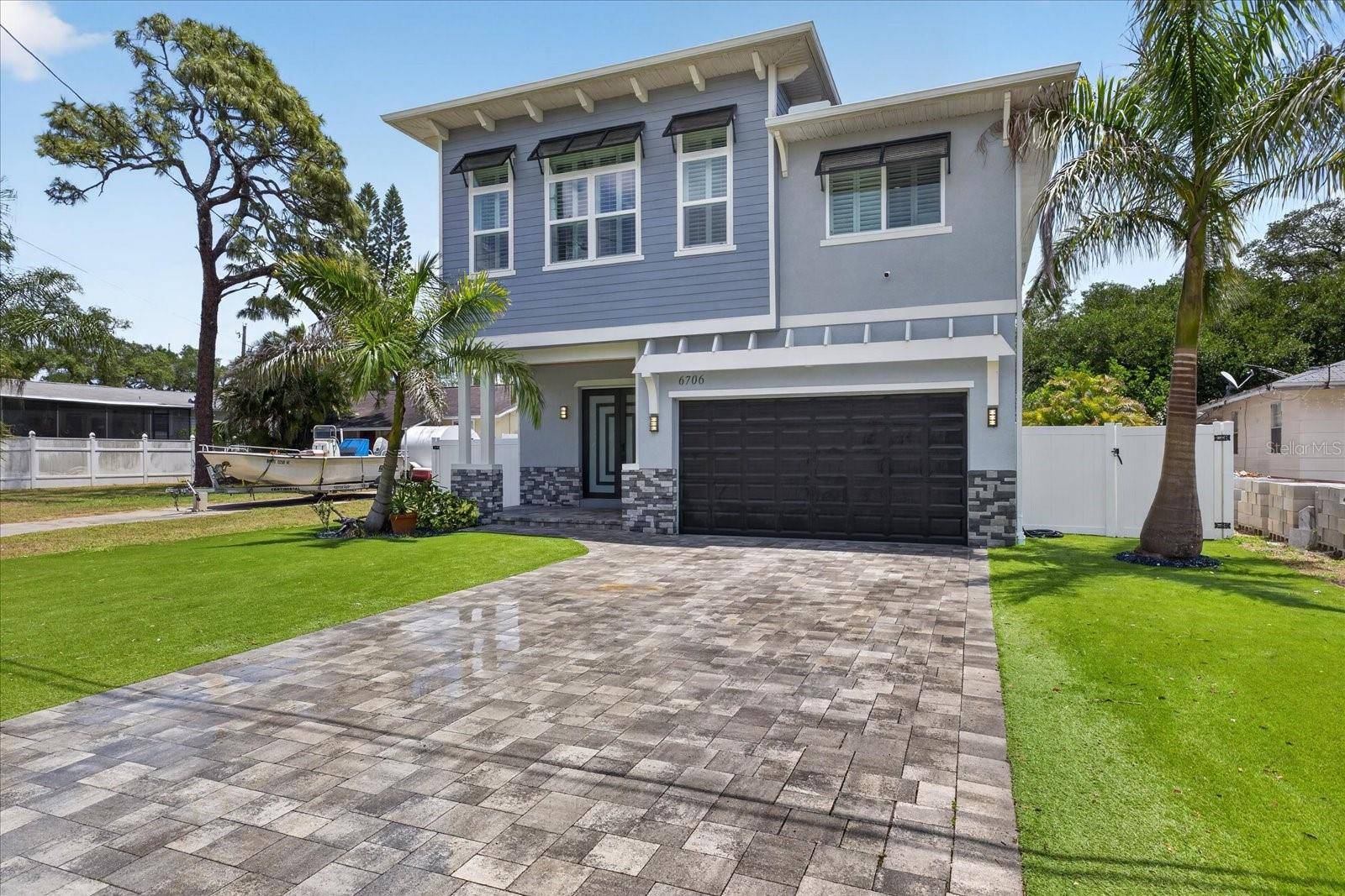 6706 S STERLING AVE, Tampa, FL 33611
