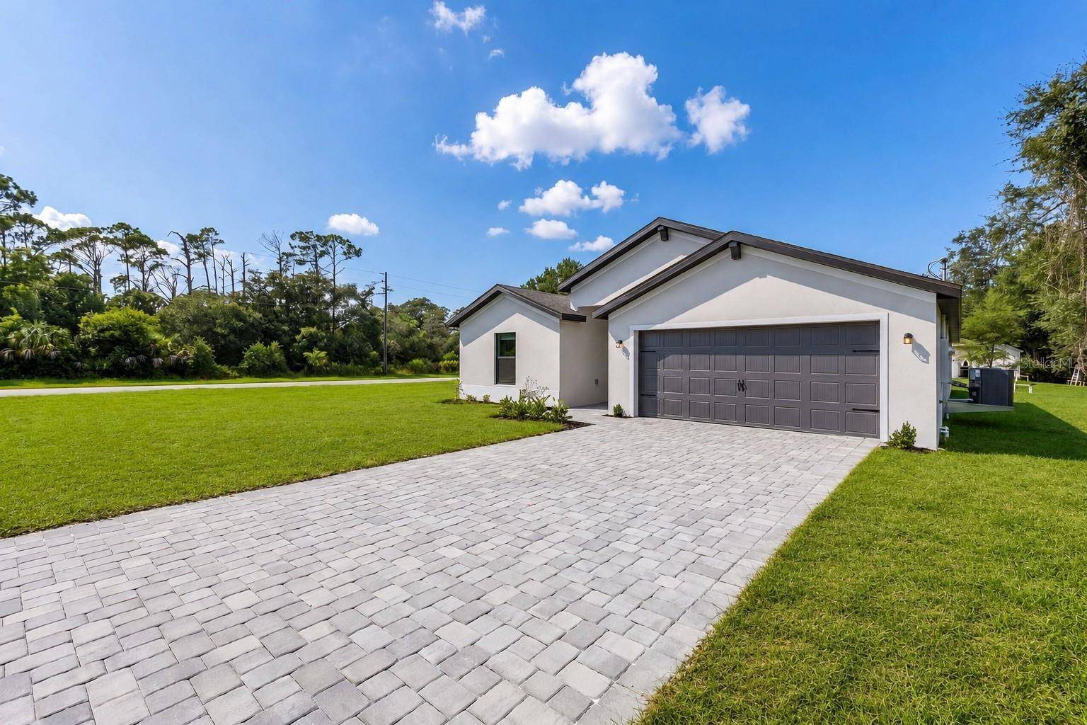 8014 LATOUR AVE, North Port, FL 34291