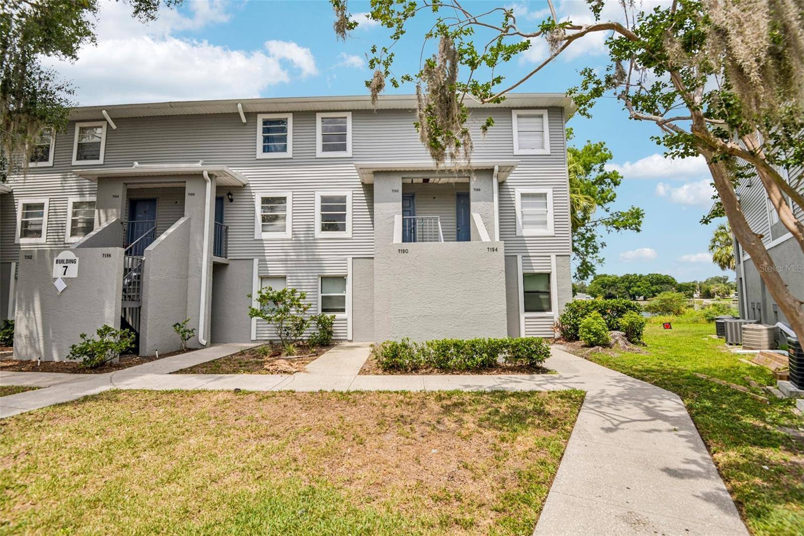 7192 E BANK DR #7192, Tampa, FL 33617