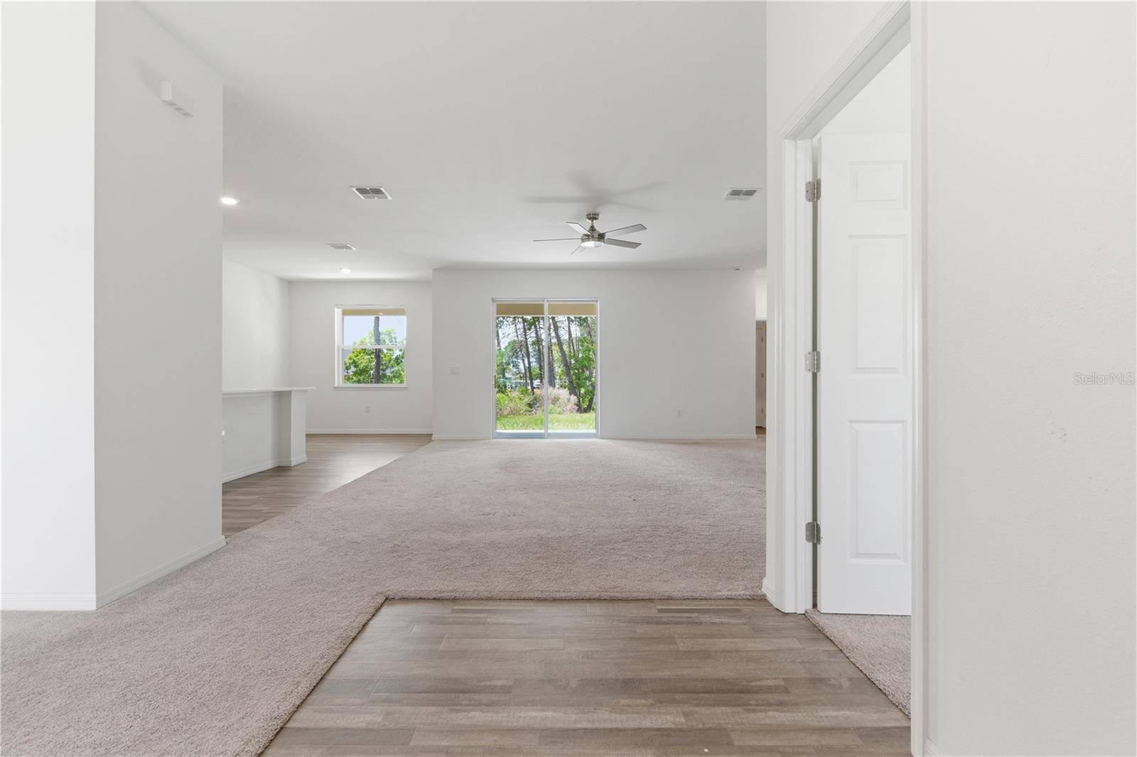 9750 SW 42ND AVE, Ocala, FL 34476