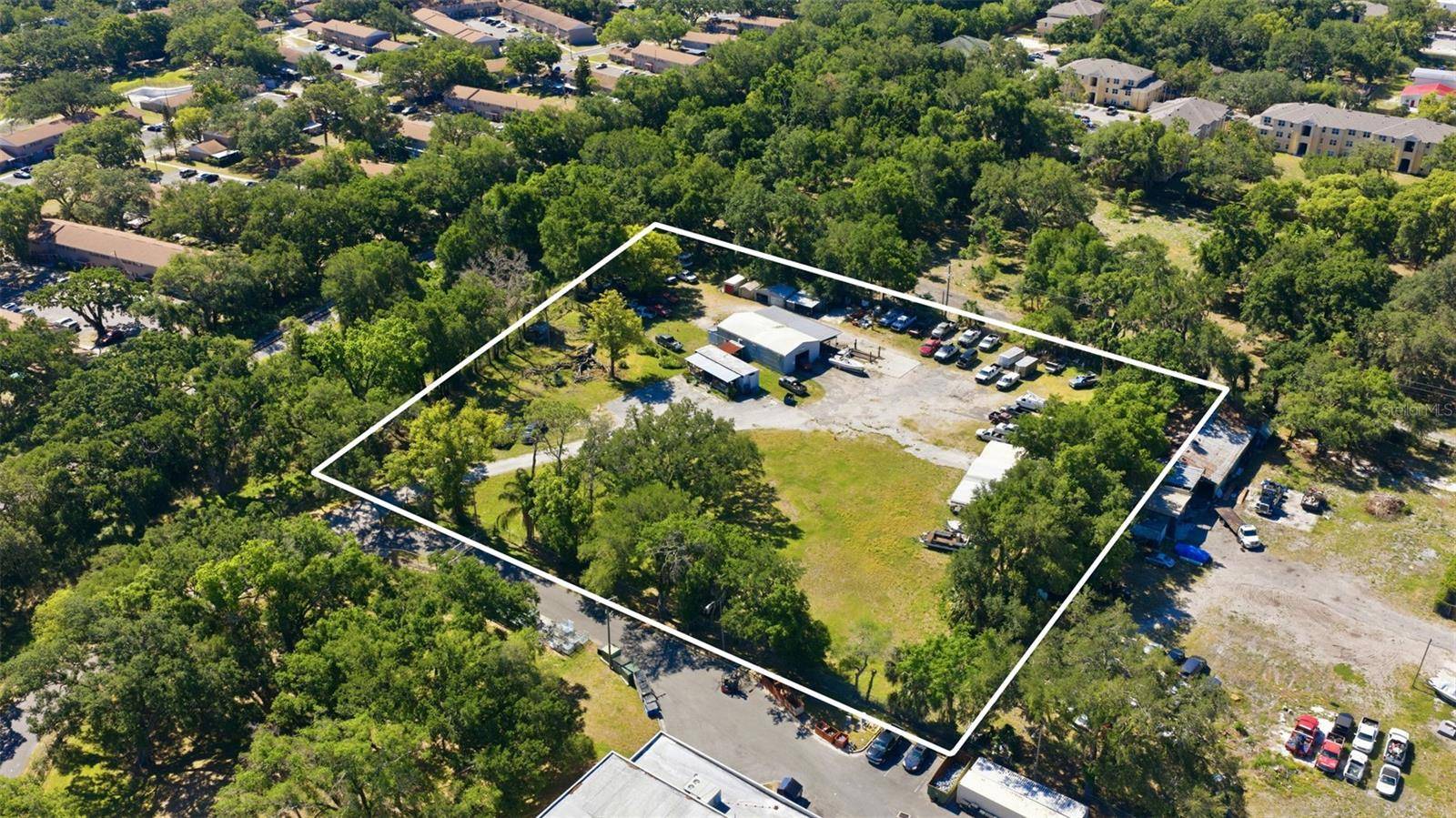 2415 E SLIGH AVE, Tampa, FL 33610
