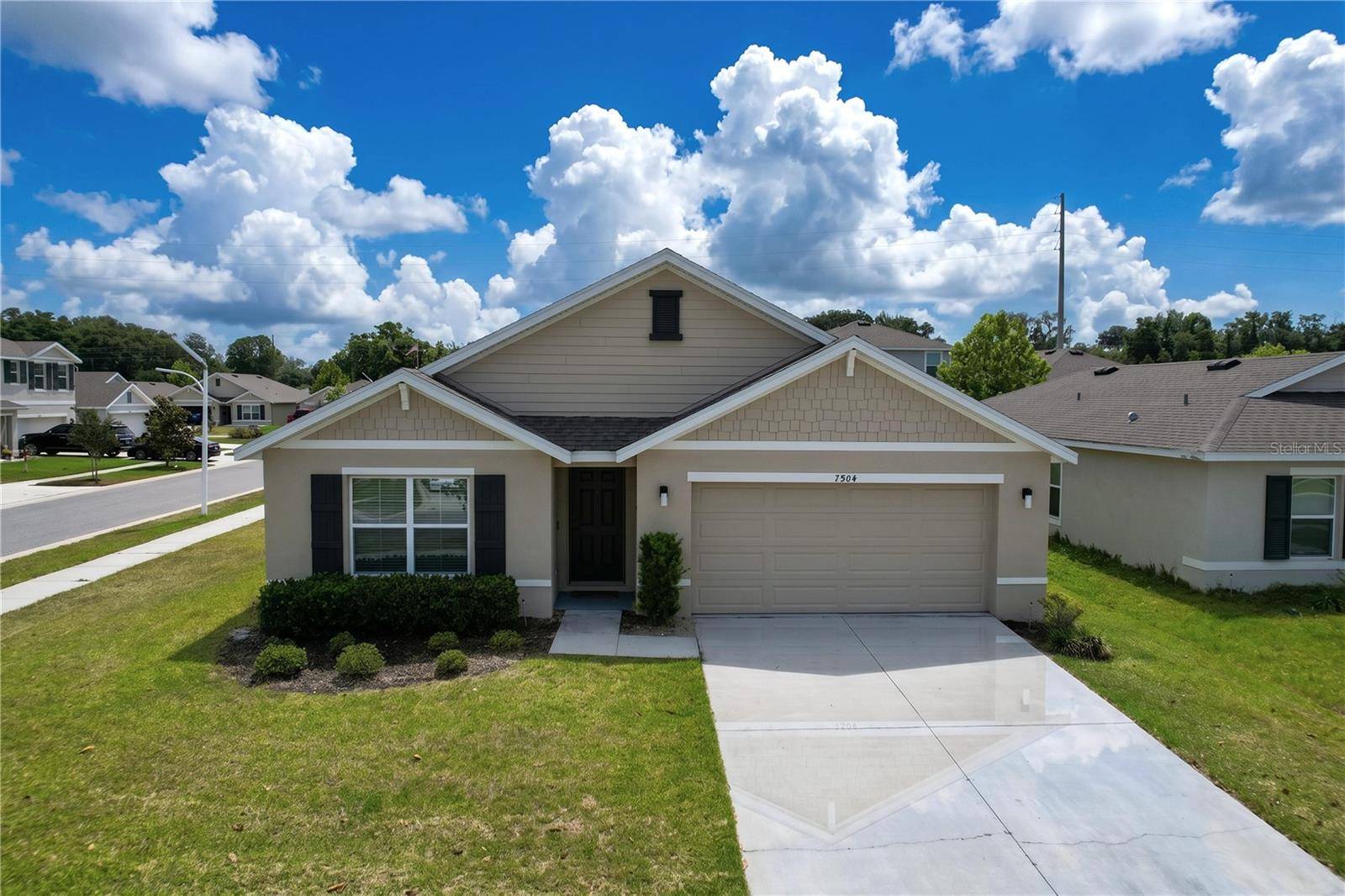 7804 DAVIE RAY DR, Zephyrhills, FL 33540