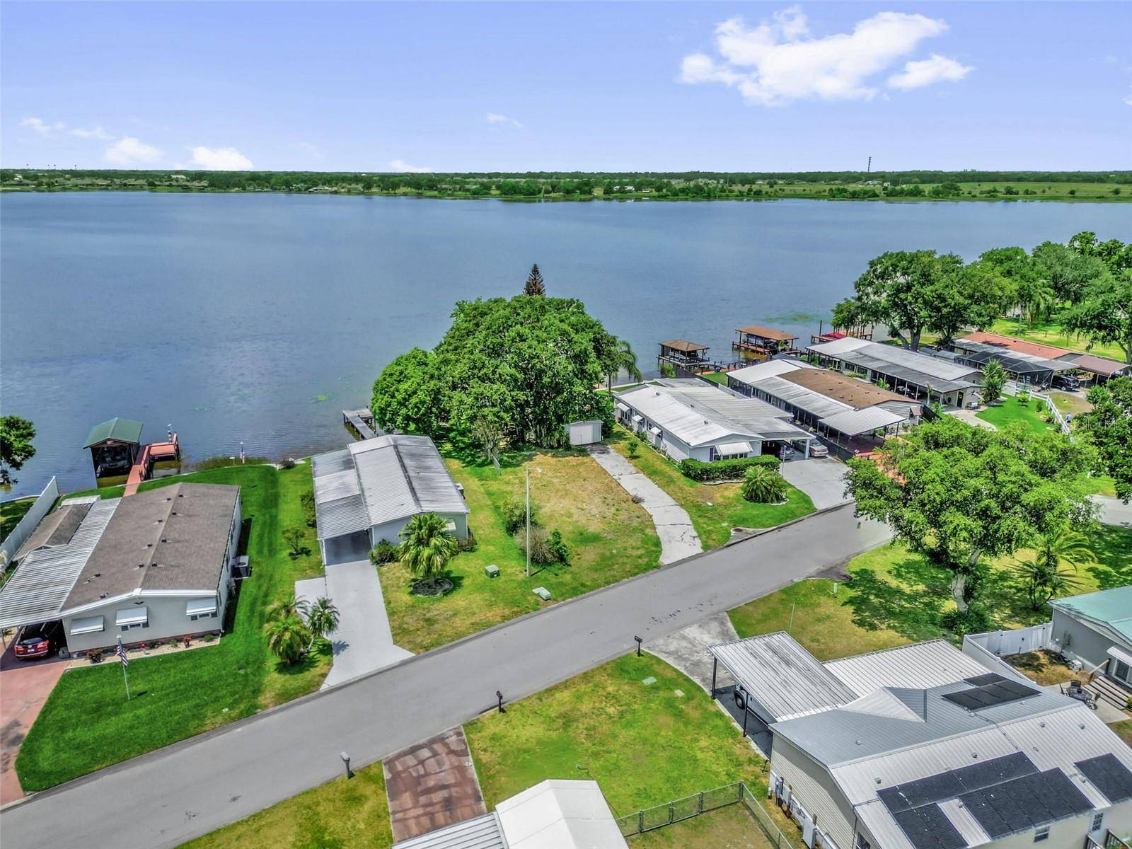 2050 THELMA DR, Lake Alfred, FL 33850