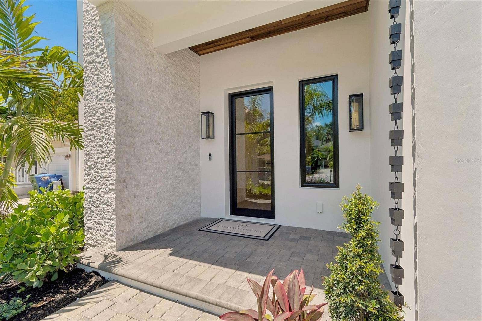3605 W KENSINGTON AVE, Tampa, FL 33629